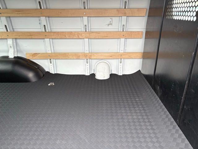 2024 GMC Savana Cargo 2500 Base