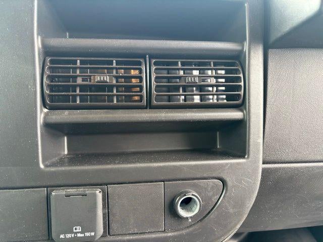 2024 GMC Savana Cargo 2500 Base