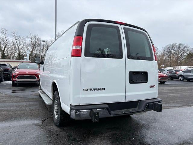 2024 GMC Savana Cargo 2500 Base