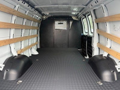 2024 GMC Savana Cargo 2500 Base