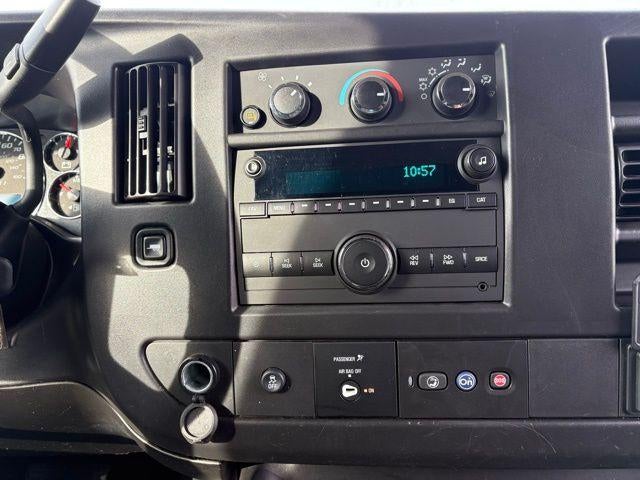 2024 GMC Savana Cargo 2500 Base