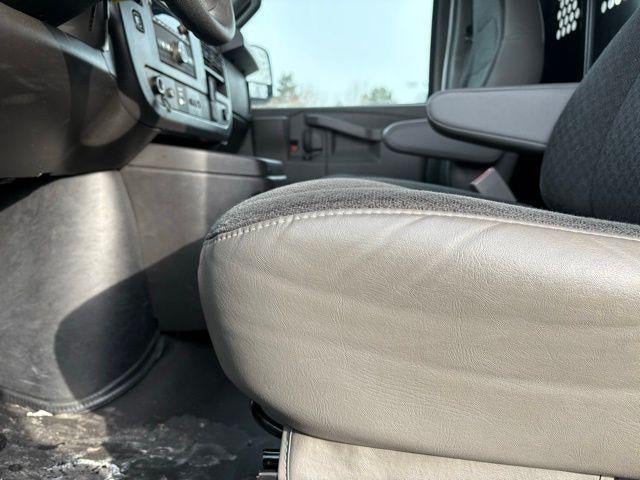 2024 GMC Savana Cargo 2500 Base