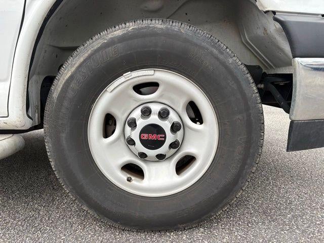 2024 GMC Savana Cargo 2500 Base