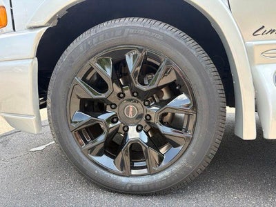 2024 GMC Savana Cargo 2500 Base