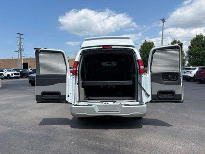 2024 GMC Savana Cargo 2500 Base