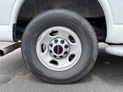 2024 GMC Savana Cargo 2500 Base