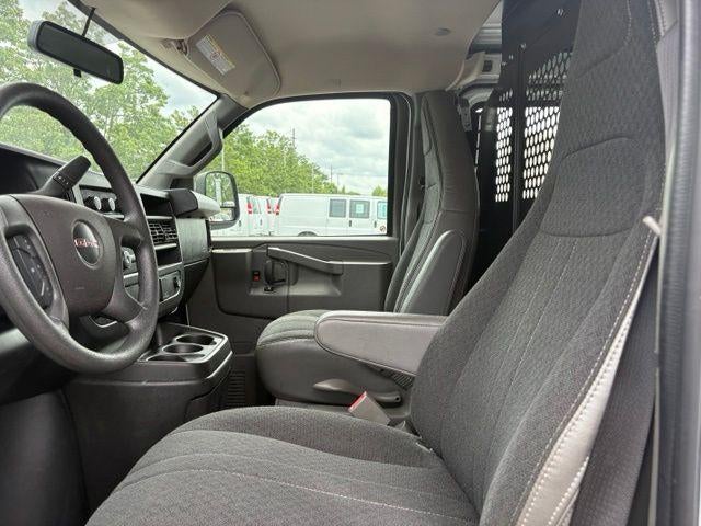 2024 GMC Savana Cargo 2500 Base