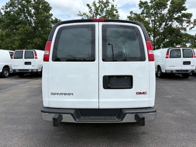 2024 GMC Savana Cargo 2500 Base