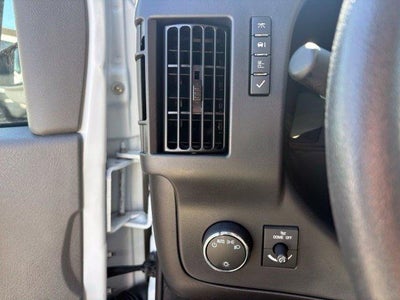 2025 GMC Savana Cargo Base