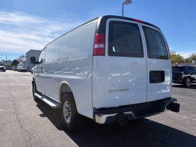2025 GMC Savana Cargo Base