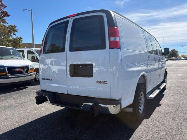 2025 GMC Savana Cargo Base
