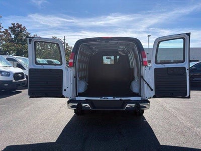 2025 GMC Savana Cargo Base
