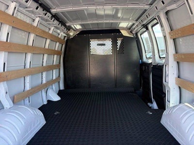 2025 GMC Savana Cargo Base