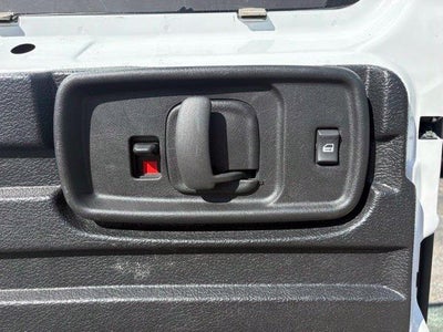2025 GMC Savana Cargo Base