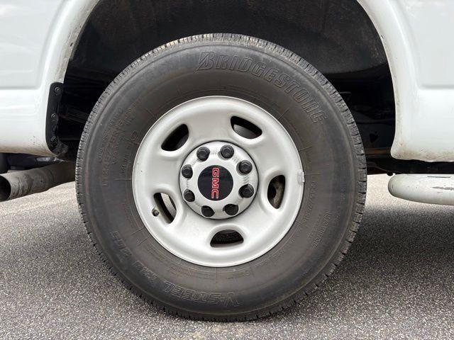 2024 GMC Savana Cargo 2500 Base