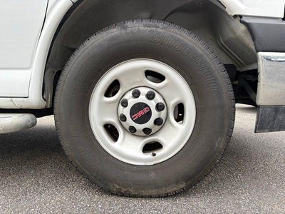 2024 GMC Savana Cargo 2500 Base
