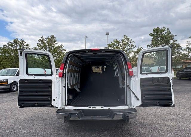 2024 GMC Savana Cargo 2500 Base