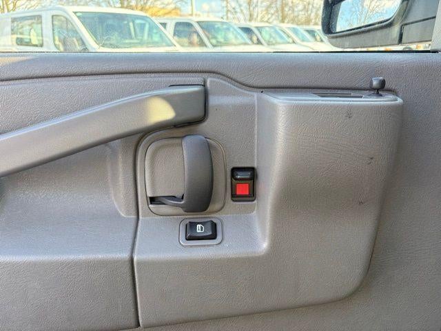 2024 GMC Savana Cargo 2500 Base