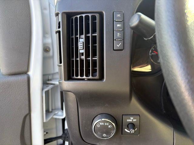 2024 GMC Savana Cargo 2500 Base