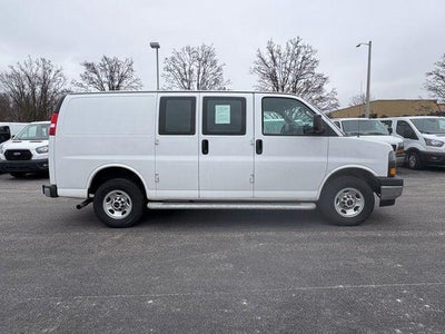 2024 GMC Savana Cargo 2500 Base