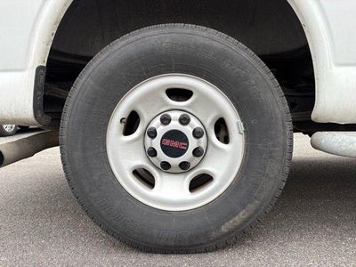 2024 GMC Savana Cargo 2500 Base