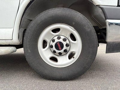 2024 GMC Savana Cargo 2500 Base