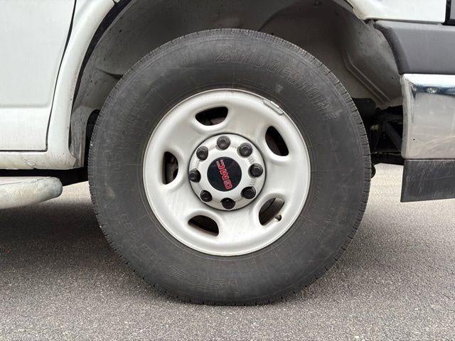 2024 GMC Savana Cargo 2500 Base