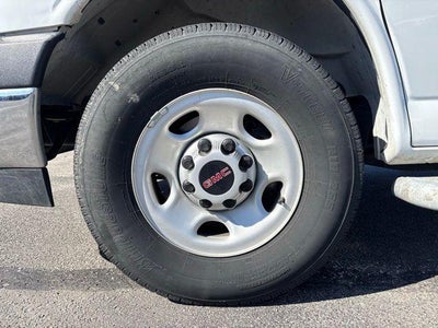 2024 GMC Savana Cargo 2500 Base