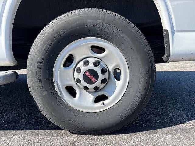 2024 GMC Savana Cargo 2500 Base