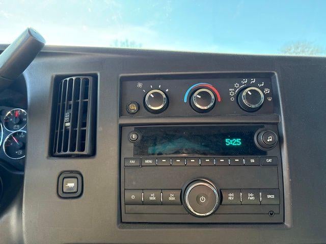 2024 GMC Savana Cargo 2500 Base