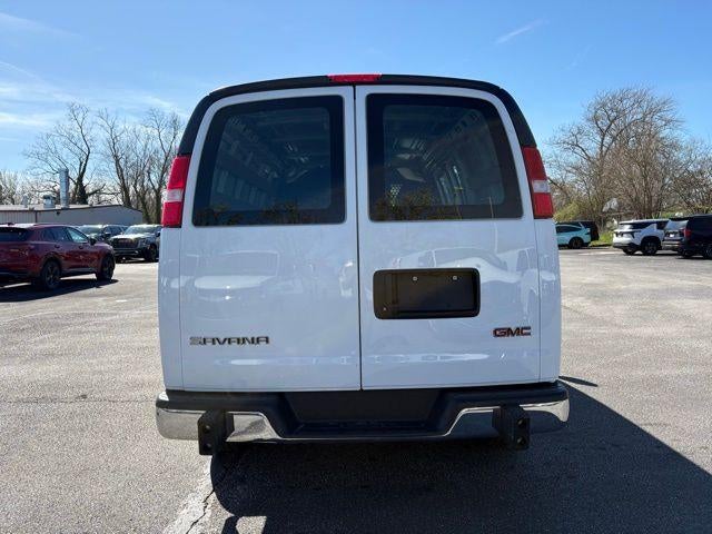 2024 GMC Savana Cargo 2500 Base