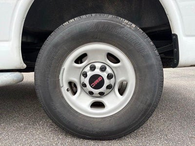2024 GMC Savana Cargo 2500 Base