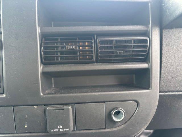 2024 GMC Savana Cargo 2500 Base