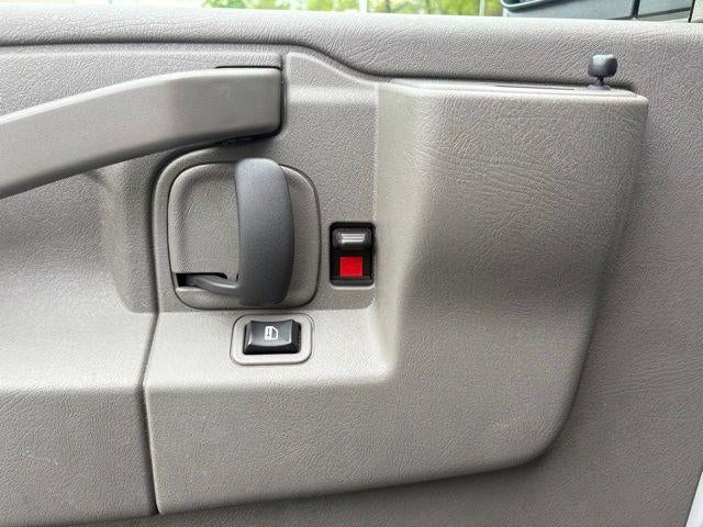 2024 GMC Savana Cargo 2500 Base