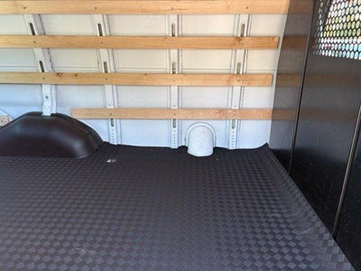 2025 GMC Savana Cargo Base