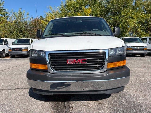 2025 GMC Savana Cargo Base