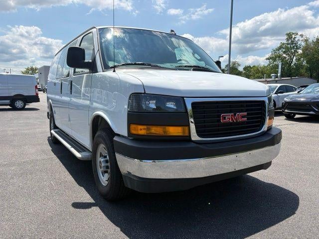 2025 GMC Savana Cargo Base