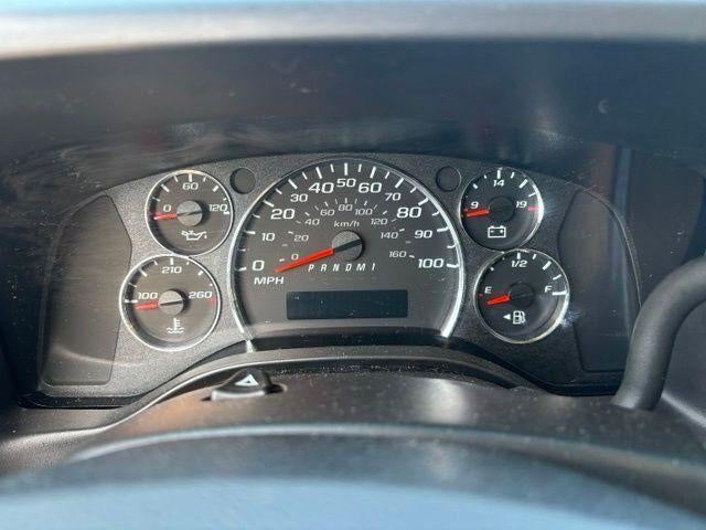 2025 GMC Savana Cargo Base