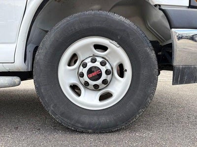 2024 GMC Savana Cargo 2500 Base