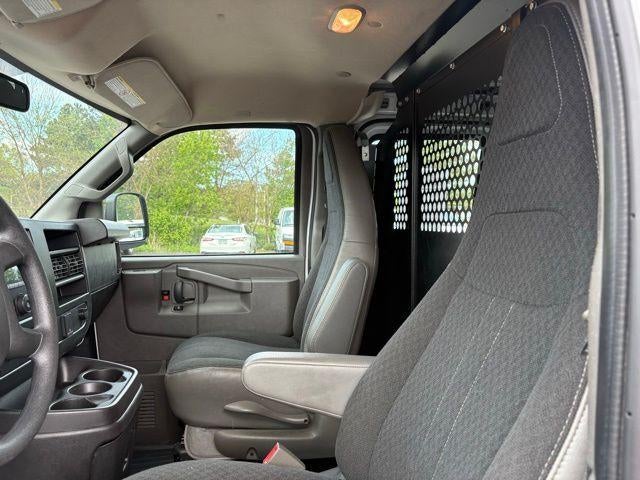 2024 GMC Savana Cargo 2500 Base
