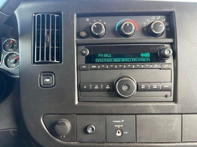 2024 GMC Savana Cargo 2500 Base