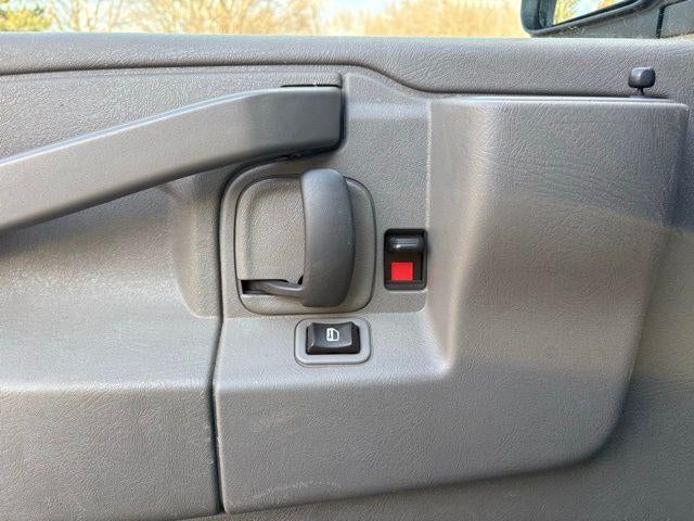 2024 GMC Savana Cargo 2500 Base