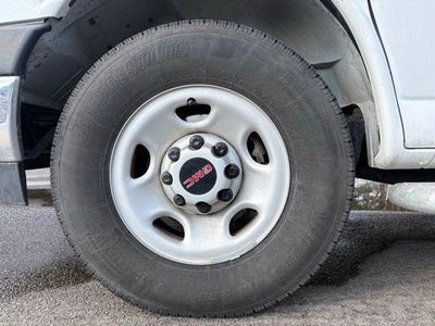 2024 GMC Savana Cargo 2500 Base