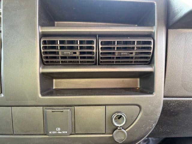 2024 GMC Savana Cargo 2500 Base