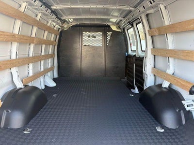 2024 GMC Savana Cargo 2500 Base