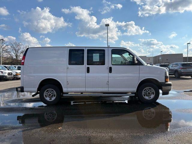 2024 GMC Savana Cargo 2500 Base