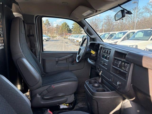 2024 GMC Savana Cargo 2500 Base