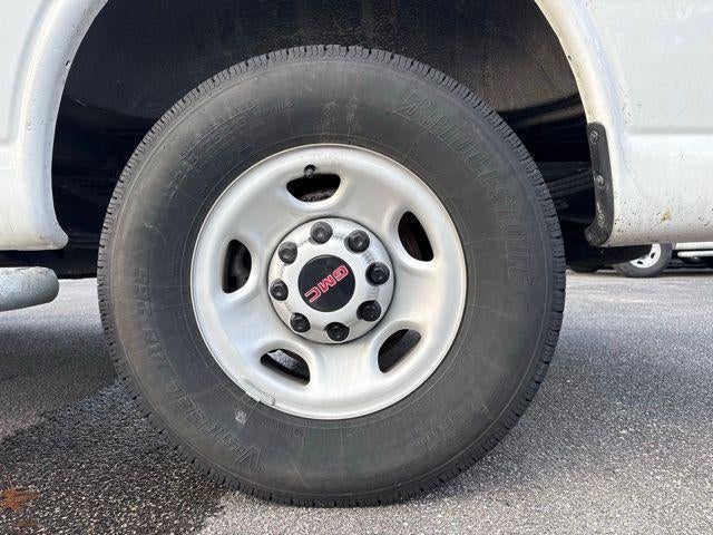 2024 GMC Savana Cargo 2500 Base