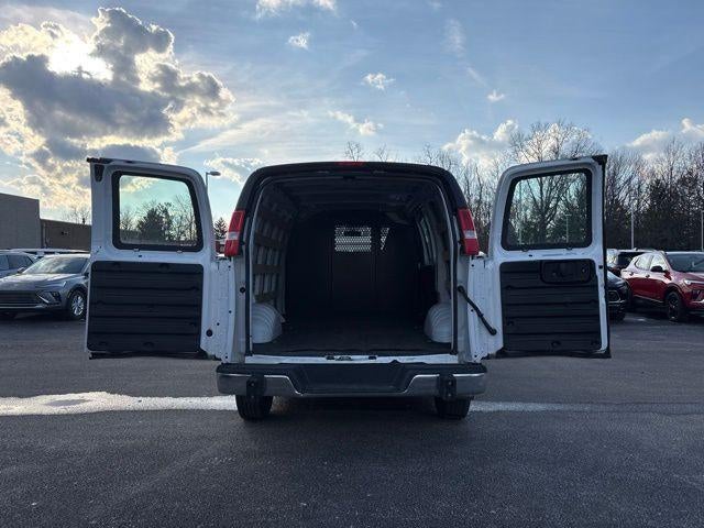 2024 GMC Savana Cargo 2500 Base