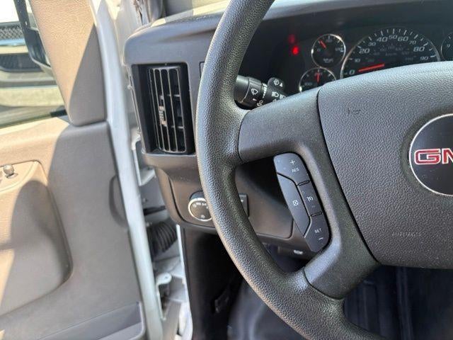 2025 GMC Savana Cargo Base